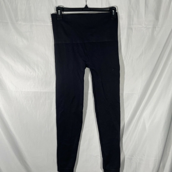 NWT‎ SPANX [ XL ] Look at Me Now Seamless Leggings in Black - Picture 10 of 12
